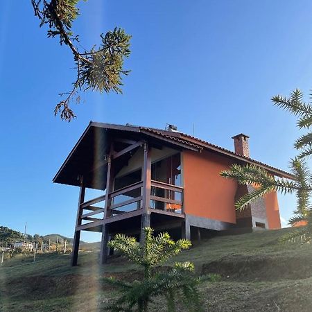 Chales Vale Das Araucarias Bairro Dos Oncas Gonçalves Eksteriør billede